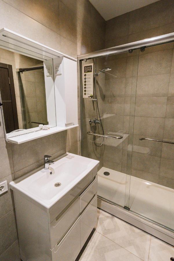 Апартаменти Royal Tower Luxurious Smart
