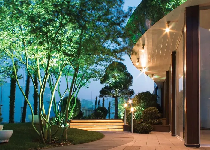 Royal Tower Luxurious Smart Residence